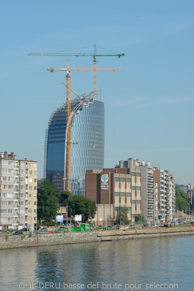 tour des finances à Liège